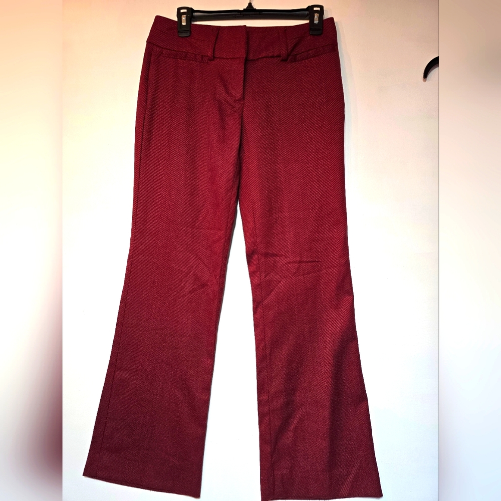 NYC Classic Women's Pants. Burgandy. Size 0